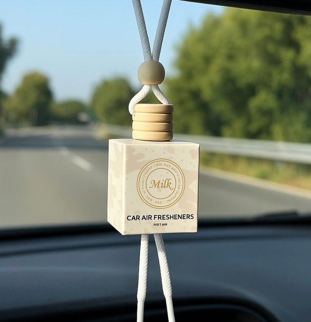 Profumatore auto bianco latte