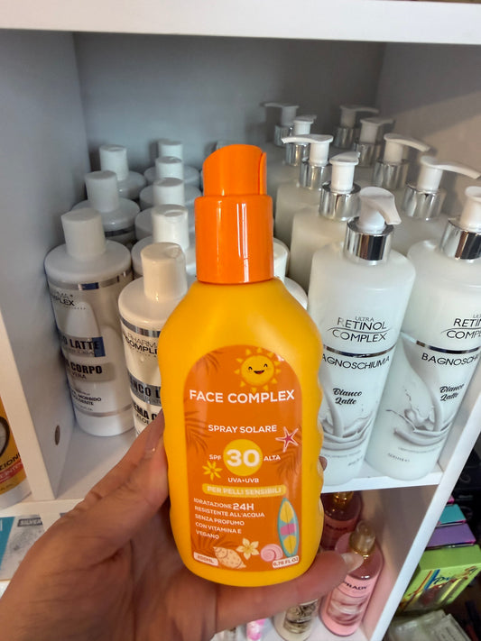 Spray Solare SPF 30 – Protezione Alta & Idratazione 24H