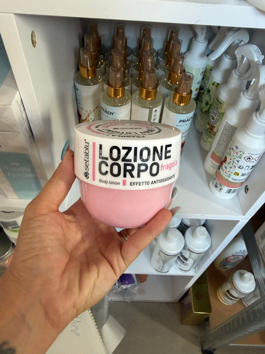 Lozione Corpo Fragola – Effetto Antiossidante